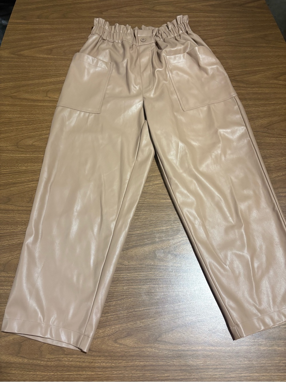 High-Rise Pleated Wide-Leg Vegan Leather Pants - Nude